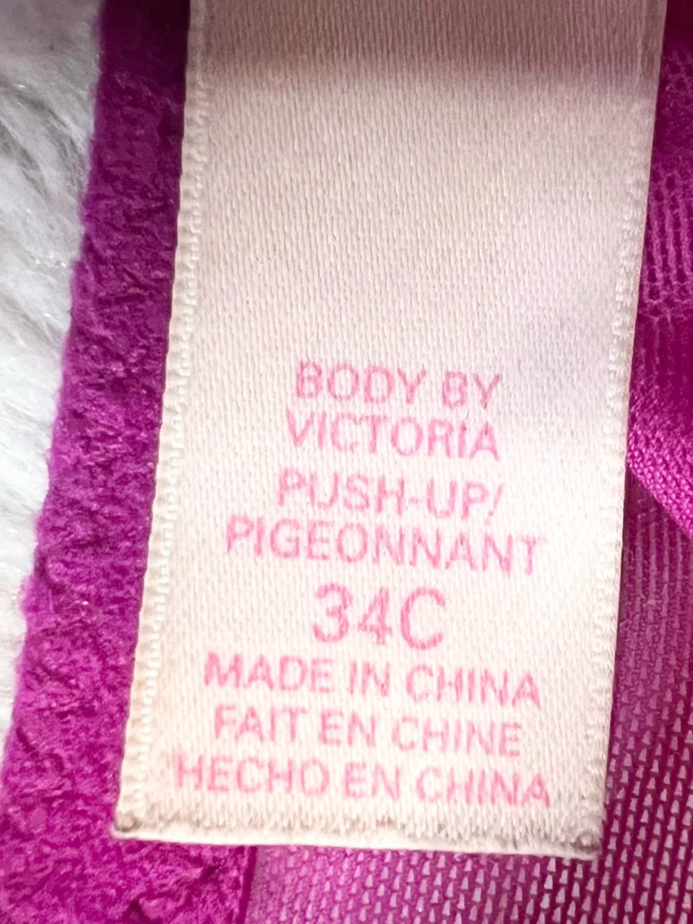 Body by Victoria Fuchsia Lace Push-Up Bra Size 34C